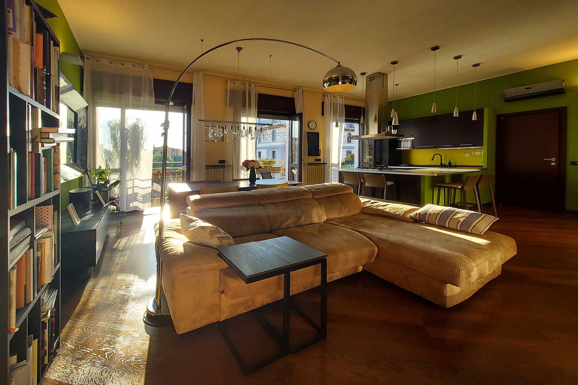 Paolo Merli RE_living HP 1